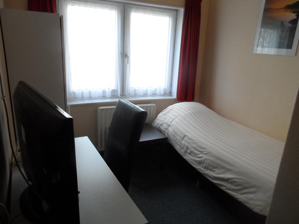 Hotel Hulsebos Zuidbroek Zimmer foto